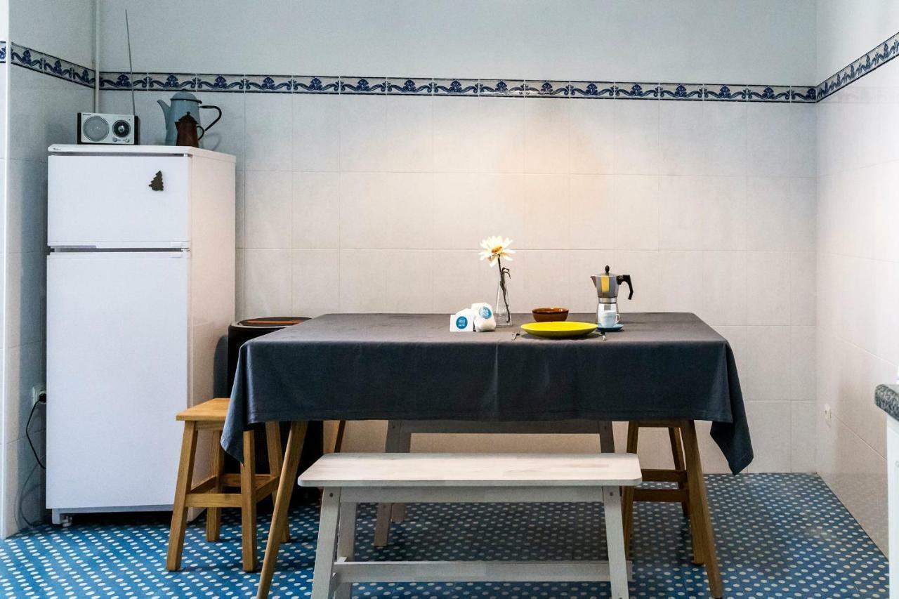 شقة Downtown Shelter - Casa Da Praca أفيرو المظهر الخارجي الصورة
